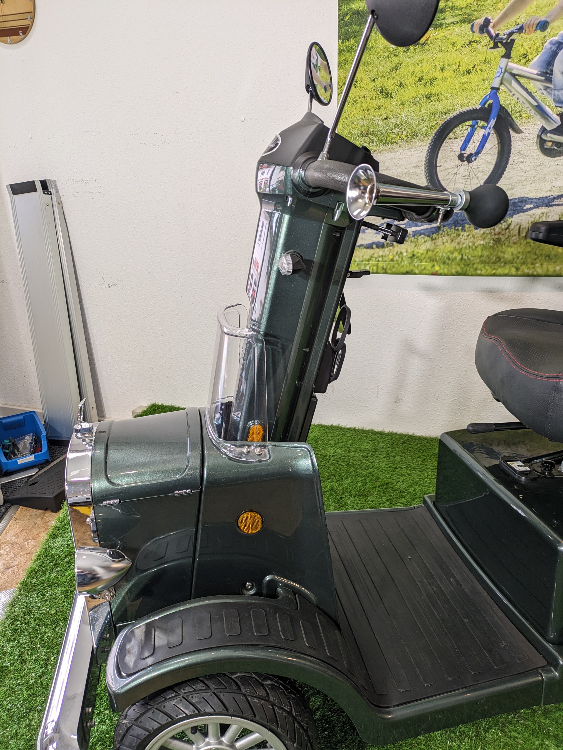 15 km/h - Neumobil-Ausstellungsobjekt